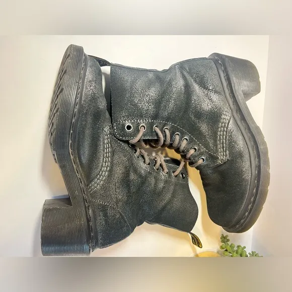 Dr. Martens Clemency Metallic Black Women's Boots Size 6