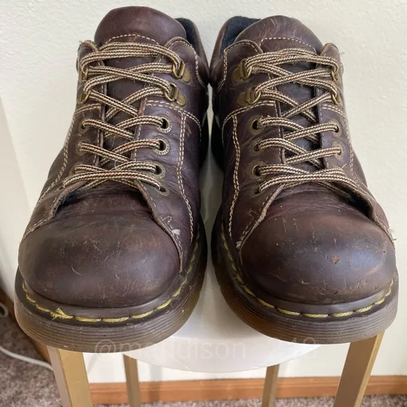 Dr. Martens Dark Brown Leather Vintage Chunky Sole Shoes size 11 women’s