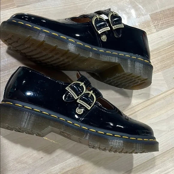 Dr. Martens doc Marten Mary Jane Black Patent Leather Mary Jane Shoes women’s 7