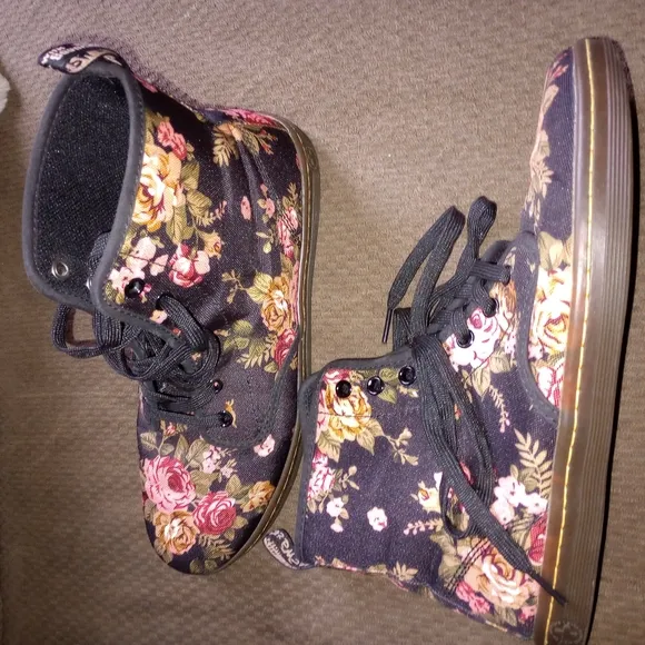 Dr Martens Floral Lace Up Boots Vintage Y2K 10 Like New