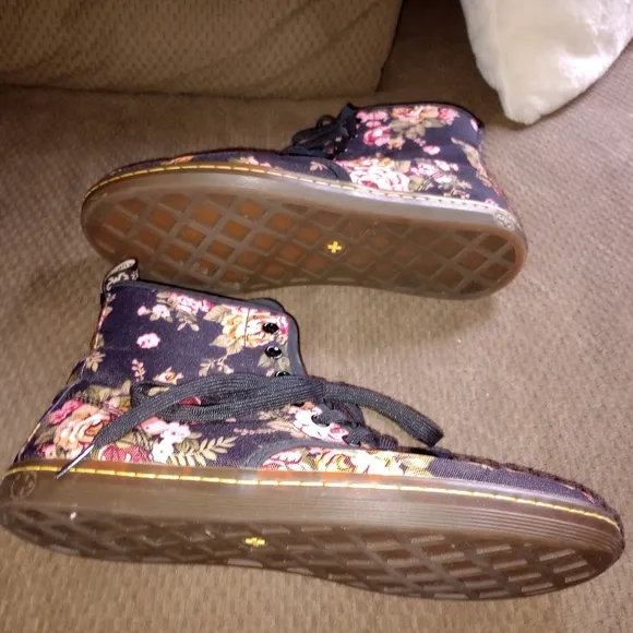 Dr Martens Floral Lace Up Boots Vintage Y2K 10 Like New