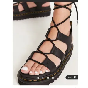Dr Martens Nartilla Leather Sandals Women's Size 5