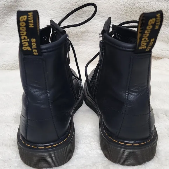 Dr.Martens JW004 Size 2