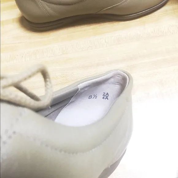 Easy Spirt Emotions, Super Comfy Stylish Walking👟