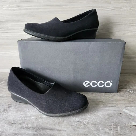 Ecco Black Felicia Stretch Slip On Wedge Heels Size 5.5 EUR 36 Comfort Shoes