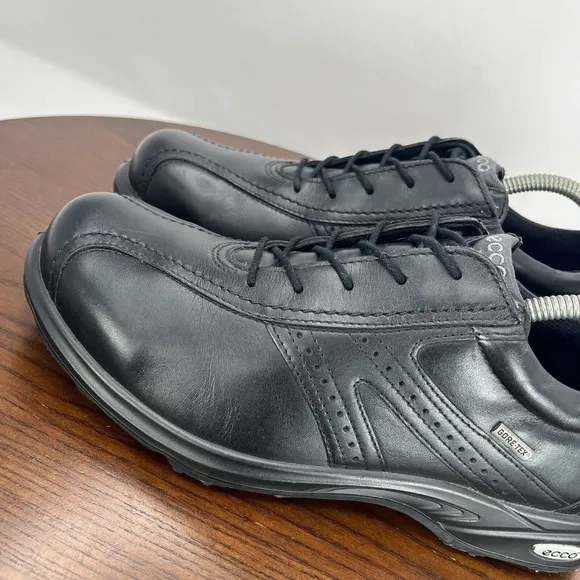 Ecco Golf Shoes Men's 42  / 8 Black Leather Gore Tex Lace-Up Sneaker 42T3605169