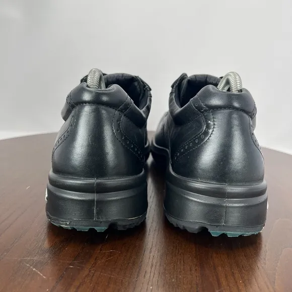 Ecco Golf Shoes Men's 42  / 8 Black Leather Gore Tex Lace-Up Sneaker 42T3605169
