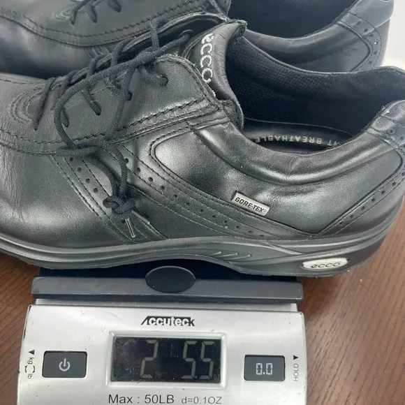 Ecco Golf Shoes Men's 42  / 8 Black Leather Gore Tex Lace-Up Sneaker 42T3605169