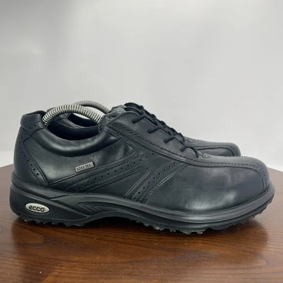 Ecco Golf Shoes Men's 42  / 8 Black Leather Gore Tex Lace-Up Sneaker 42T3605169
