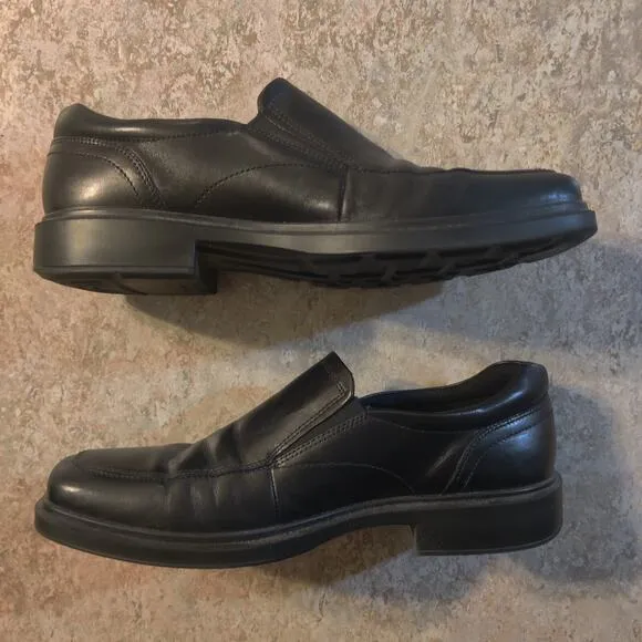 ECCO Shoes Men's US 11 Helsinki 2.0 Apron Toe Slip-On Black 500154 01001