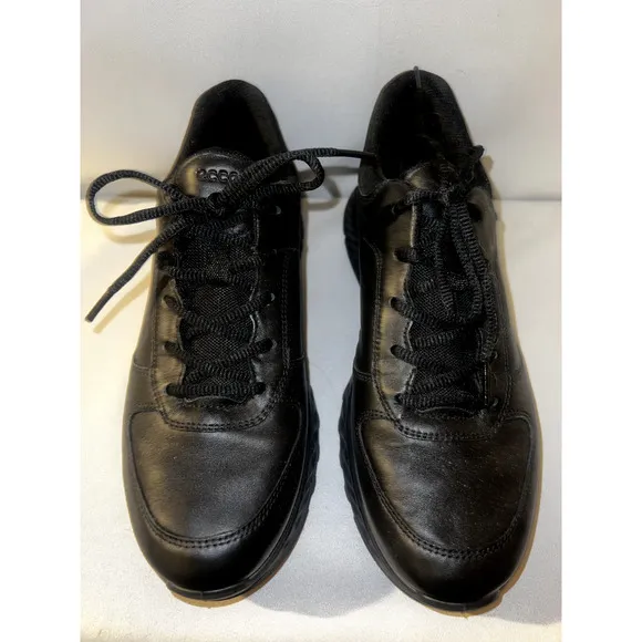 ECCO ST.1 Lite Hybrid Shoes Women's Size 10 Black Leather Athletic Sneakers