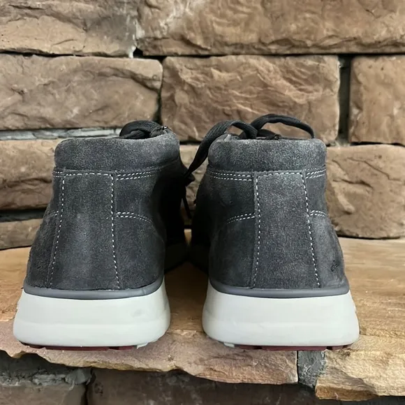 Eddie Bauer Cloudline Gray Chukka Boots /‎ SZ 11.5
