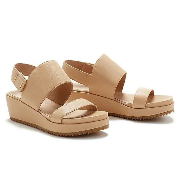 EILEEN FISHER 10 Rich Wedge Sandals in Washed Leather • Desert Sand Tan