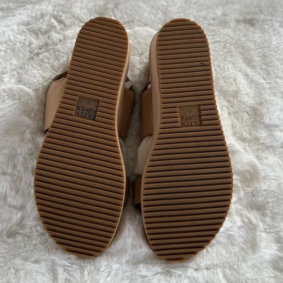 EILEEN FISHER 10 Rich Wedge Sandals in Washed Leather • Desert Sand Tan