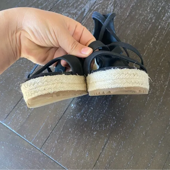 Eileen‎ Fisher Black Leather Strappy Espadrilles Sandals Wedges Size 6.5