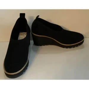 Eileen Fisher Black Wedge Shoes 7 New NWT $235 retail Beautiful Versatile HTF
