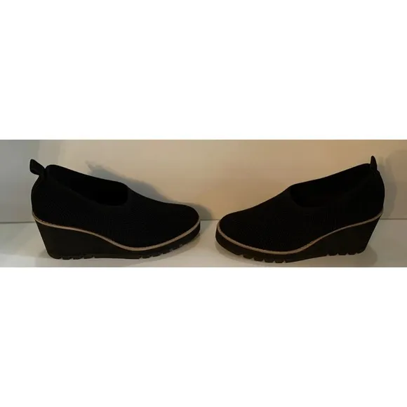 Eileen Fisher Black Wedge Shoes 7 New NWT $235 retail Beautiful Versatile HTF