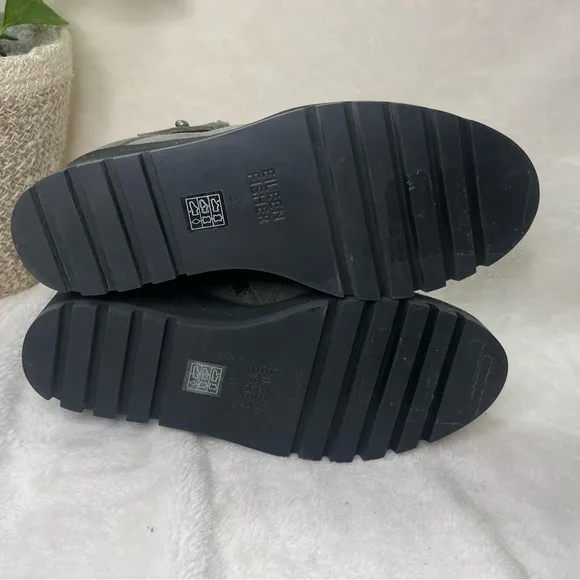 Eileen Fisher tinker wedge suede bootie In‎ Dark Moss size 6.5 M, B 237