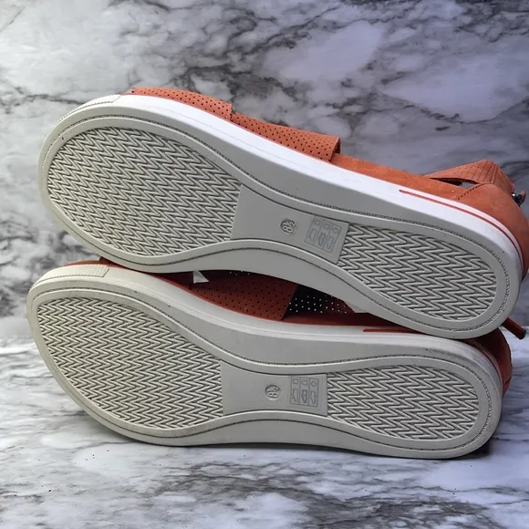 Eileen Fisher Women's Orange Nubuck Sport Platform Sandals size 8.5.