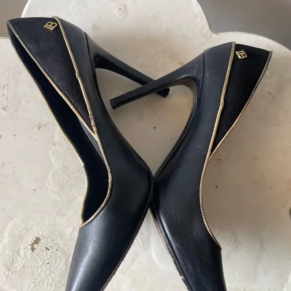 Elegant Black and Gold Women's Shoes