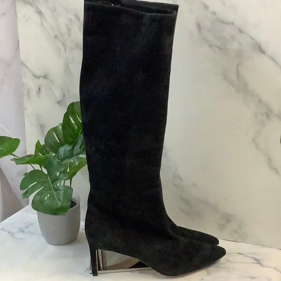 Elegant Black Knee-High Women's Boots