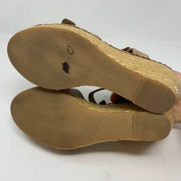 Eric Michael Women's Sz 38 US 7 Ankle Strap Espadrilles Wedge Sandals Tan *READ