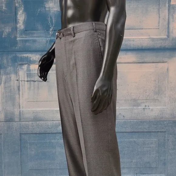 Ermenegildo Zegna Vintage Pure Wool Flat Front Luxury Trousers (Portugal)