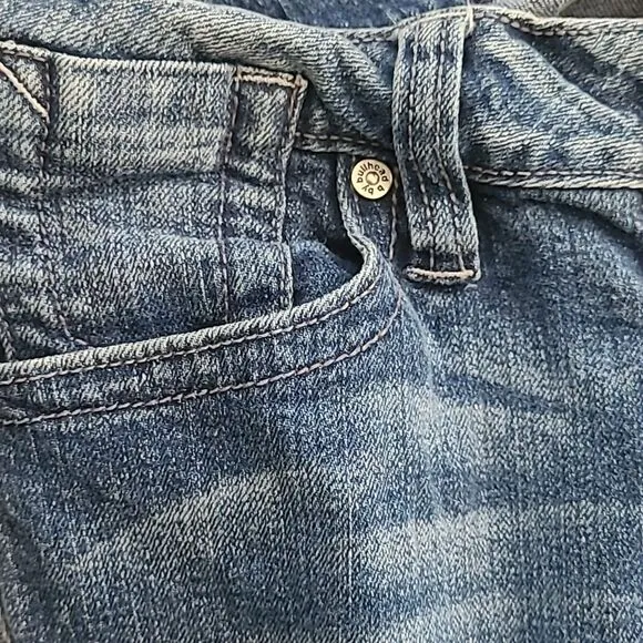 EUC Bluehead women's Super Skinny  Destroyed distressed Jeans, 7 Blue