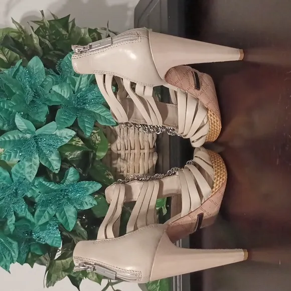 EUC LAMB Shoes