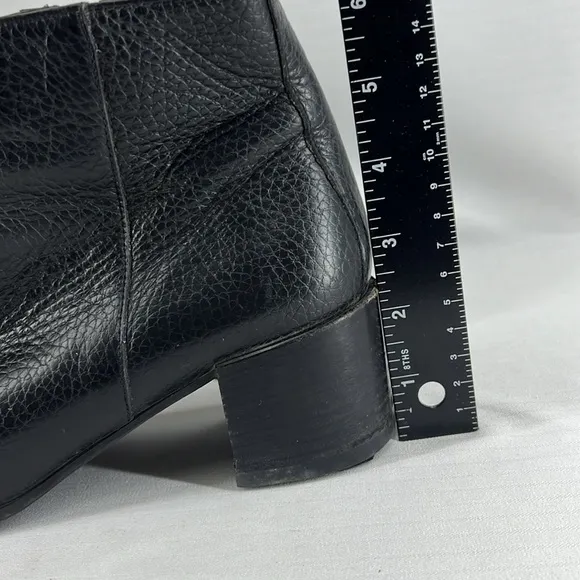 Everlane Boss Ankle Boot - Black Pebbled Leather