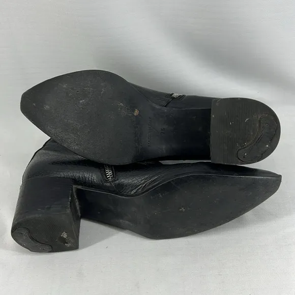Everlane Boss Ankle Boot - Black Pebbled Leather