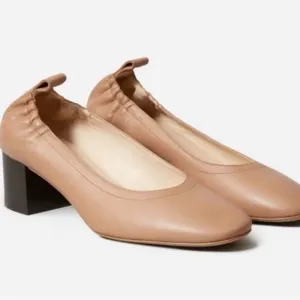 Everlane Day Heel Pecan Stacked Womens size 6.5  $178