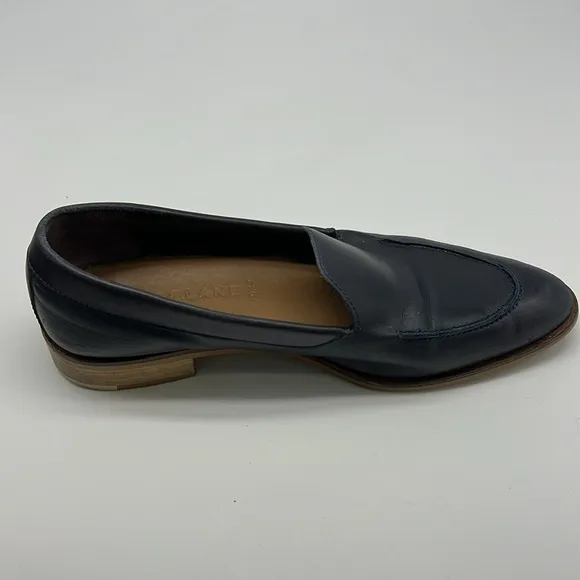 Everlane - The Modern Navy Blue Leather Made In Italy Pointed Toe Loafer SZ 8.5