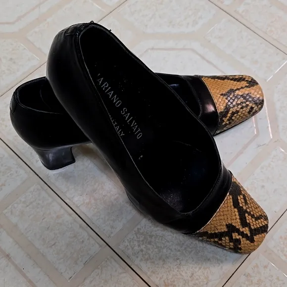 Excellent condition 38.5 leather made in Italy women's shoes