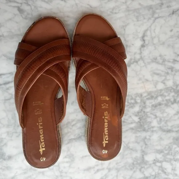 ⚡️Exceptional Tamaris Leather Mule - EUC Size 40