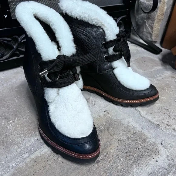 Fabianelli black leather Sherpa wedge boots Italian made SZ 8