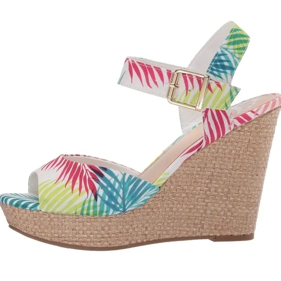 FERGIE Viola Wedge Sandal (NWOT)