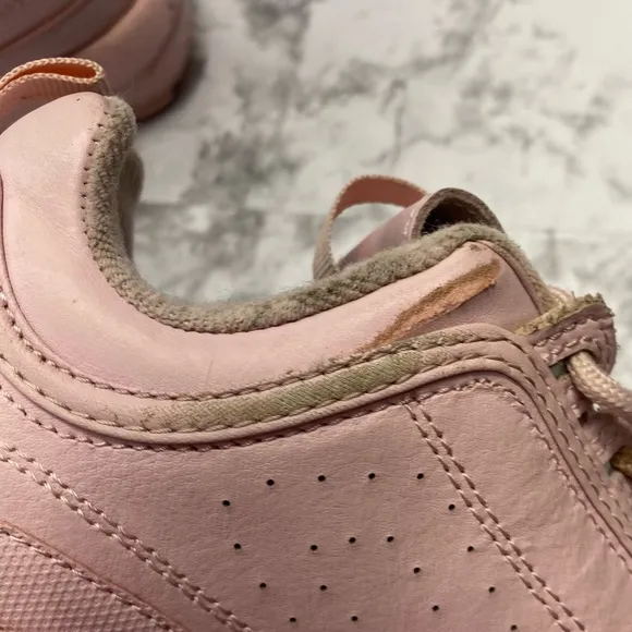 Fila Chunky Pastel Pink Rose Retro Embroidered Y2K Sneakers shoes Size 7.5