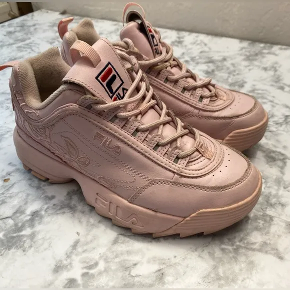 Fila Chunky Pastel Pink Rose Retro Embroidered Y2K Sneakers shoes Size 7.5