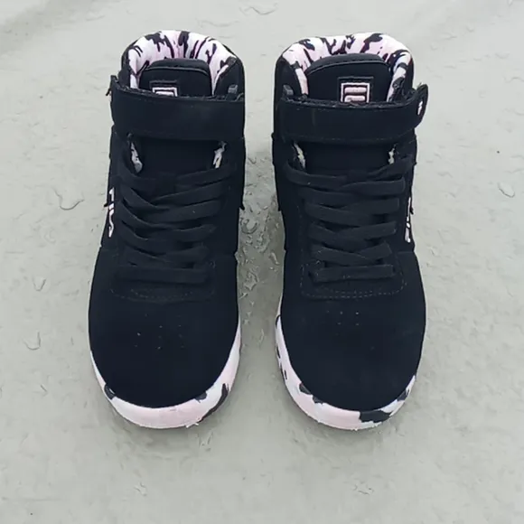 Fila Vulc 13 Mid Mashup High Top Basketball Shoes
