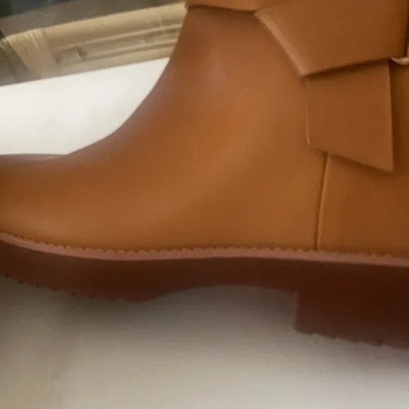 Fit Flop boots