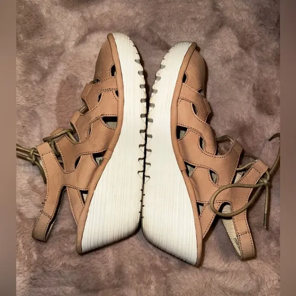 Fly London Stylish Tan lace up Wedge Sandals 39 8 8.5 summer vacation spring