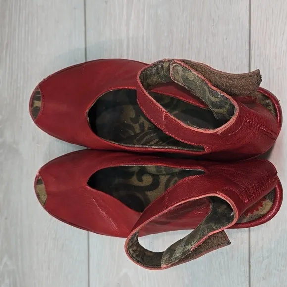 Fly London Women Ankle Leather Wedge shoes Sandals sz 40/9-9.5