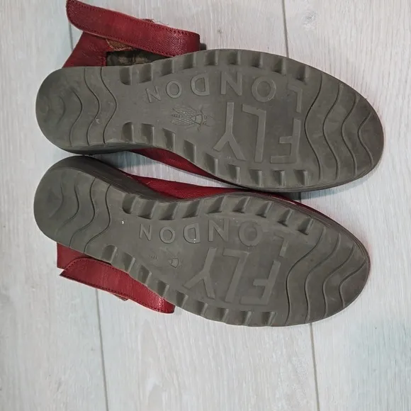 Fly London Women Ankle Leather Wedge shoes Sandals sz 40/9-9.5