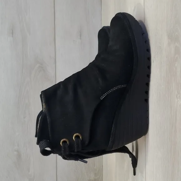Fly London Yama Women Ankle Suede Wedge Tie Boots shoes sz 37 US 6.5- 7