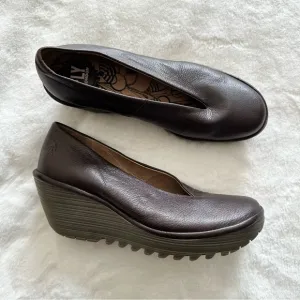 Fly London Yaz Wedge Women’s Size 39