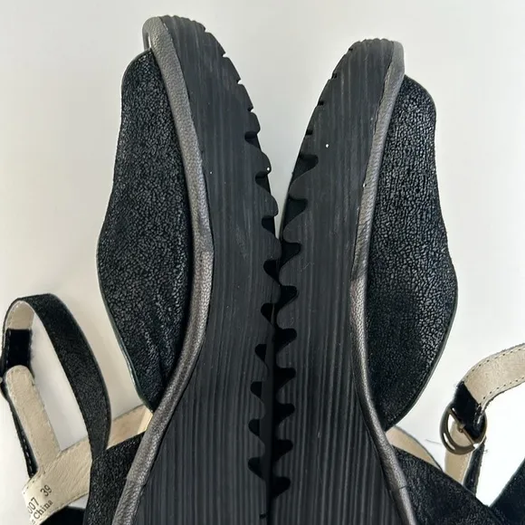 Fly London Yora Wedge Sandal in Black size 39 8 8.5