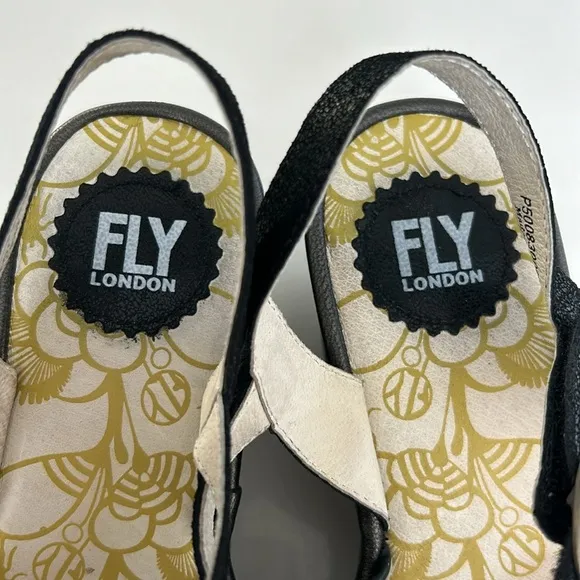 Fly London Yora Wedge Sandal in Black size 39 8 8.5