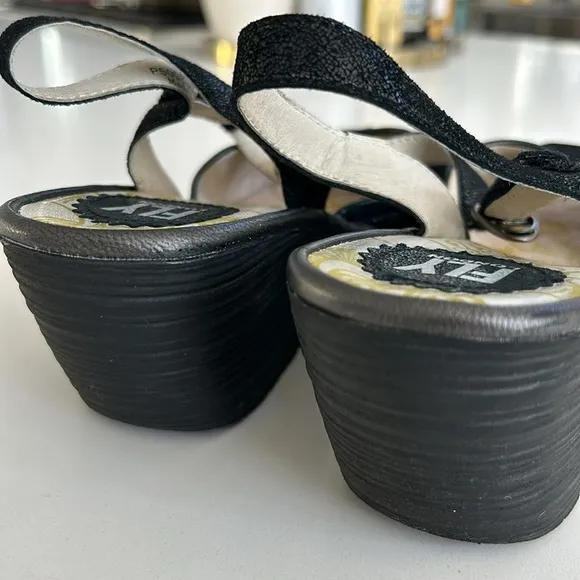 Fly London Yora Wedge Sandal in Black size 39 8 8.5