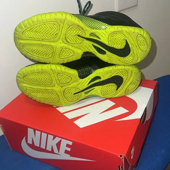 Foamposites Black and Green Shoes